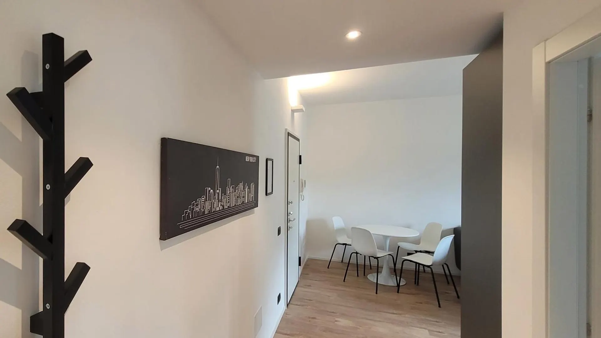 Lecco Lakefront Retreat