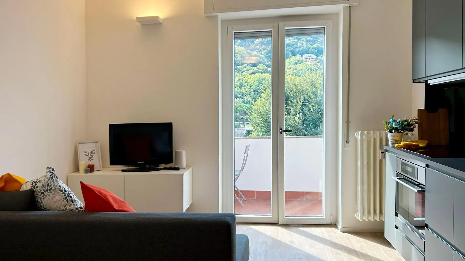 Apartment Lecco Lakefront Retreat Italy