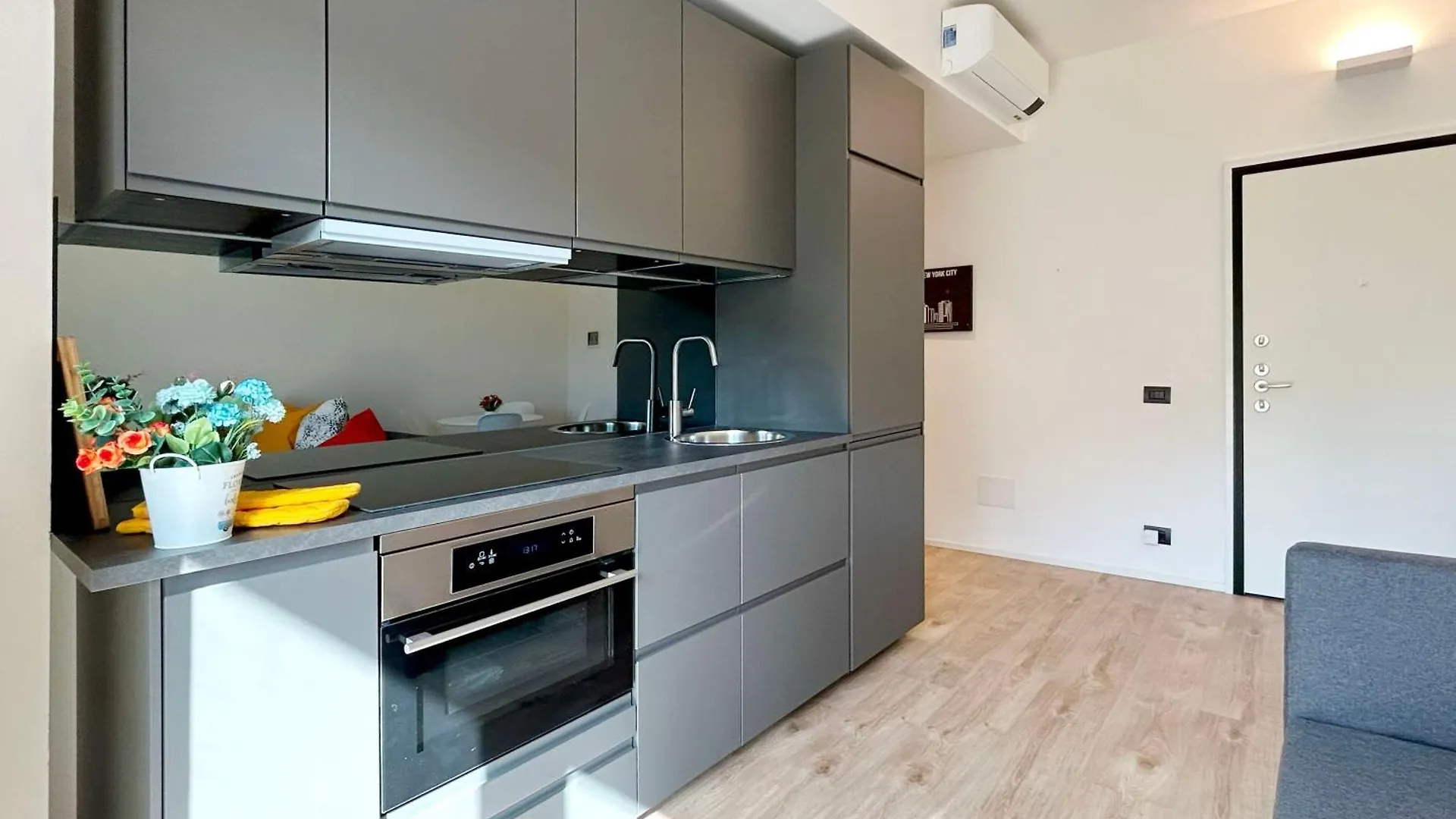 Lecco Lakefront Retreat
